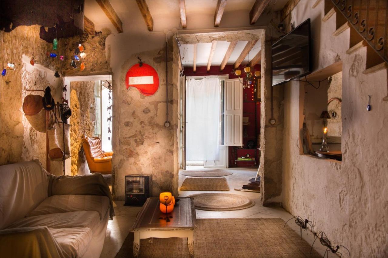 Ca Na Panxa Bed & Breakfast *